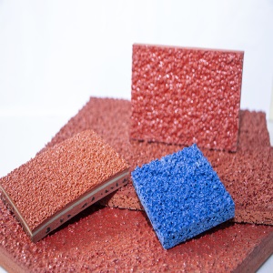 学校操场13mm厚透气型epdm颗粒塑胶跑道