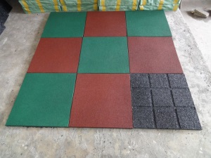 幼儿园户外橡胶地垫地胶学校篮球场塑胶跑道健身房室内运动地板