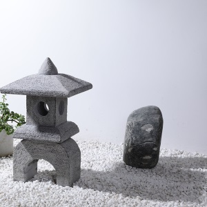 真石材青石灯笼日式仿古石雕庭院灯草坪景观装饰灯户外园林摆件石灯塔石头装饰摆件照明灯