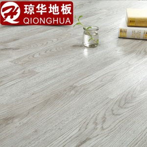 琼华自粘pvc石塑地板革 地板纸地贴加厚耐磨防水环保家用商用卧室地暖地板胶 环保塑料地胶板