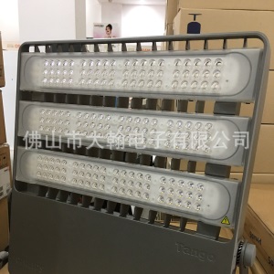 飞利浦BVP384 LED投光灯500W体育场照明灯具