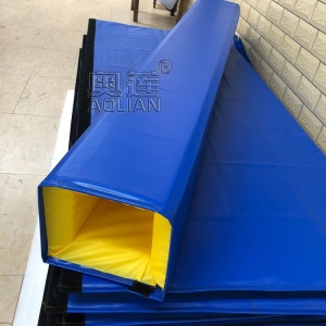 订做方管篮球架保护套球场钢结构柱子软包灯杆柱子防护套防撞套