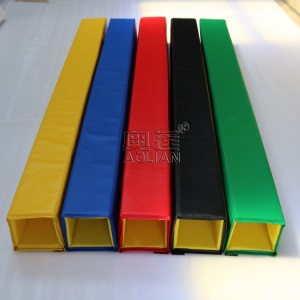 订做方管篮球架保护套球场钢结构柱子软包灯杆柱子防护套防撞套