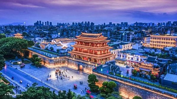 广东省文化和旅游厅网站:“跟着美食去旅行”十二条主题线路(图1)